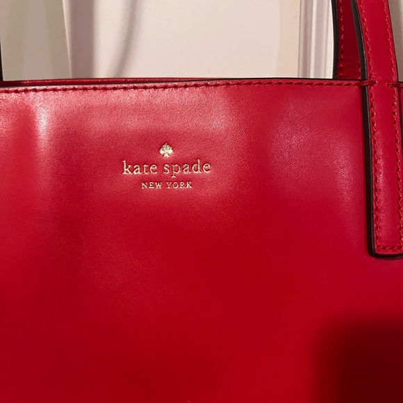Kate Spade Tote Red - Picture 2 of 5
